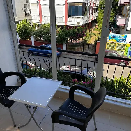 Apartment 500 Meters To Konyaalti Beach, 2+1 Fully Furnished *